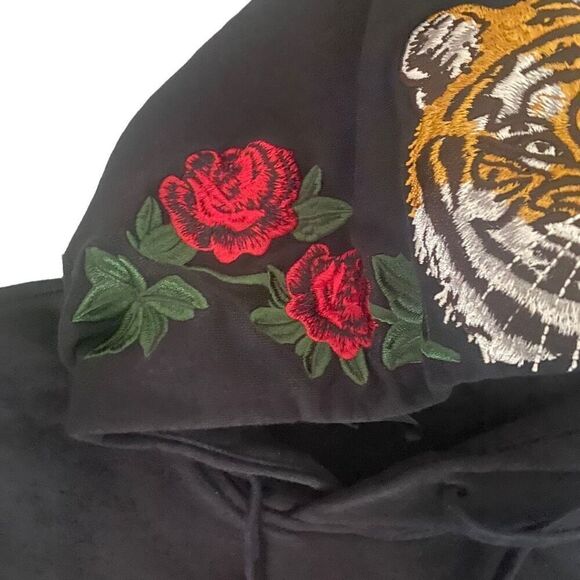 UNIQUE RARE Struggle Hoodie Embroidered Tiger & Roses Unisex L by Trendiano, O23 - Picture 3 of 11
